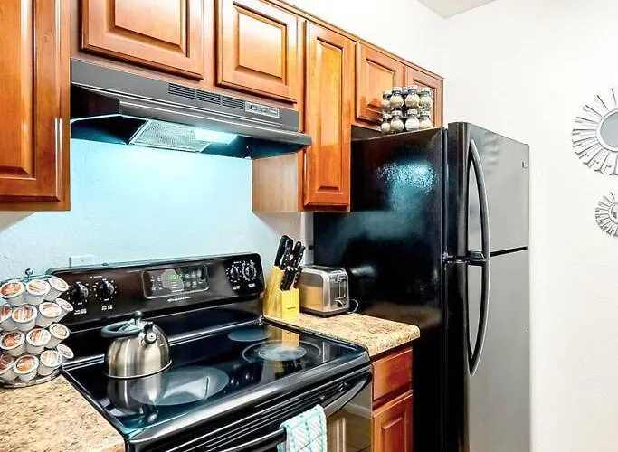Bright & Cozy 1bd Near Uofa, Umc W Pool, Parking - Summer Rates! * Tucson